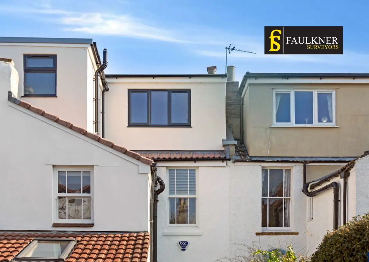 Party Wall Vs Boundary Wall : The Law, The Rights, and Your Options 3 Party Wall Windsor : What Should You Do If Your Neighbour Builds Over the Shared Boundary Windsor?