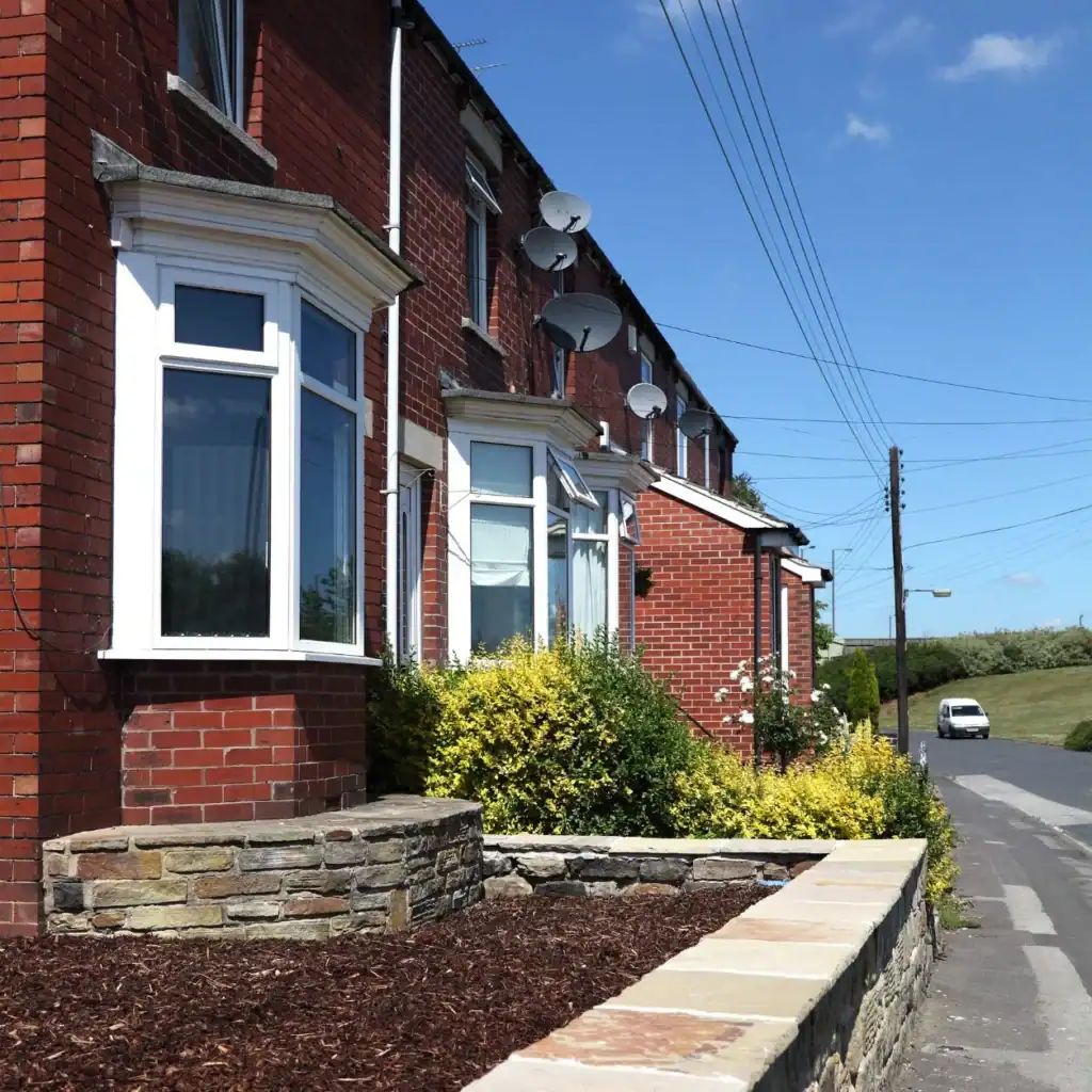 Can a Neighbour Remove Survey Stakes? 3 Min Critical Guide to Avoid Legal Issues 2 Faulkner Party Wall Surveyors Windsor : Can My Neighbour Remove Survey Skates