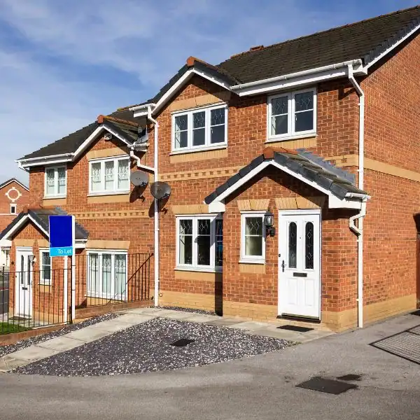 Scenarios 4 Image of UK home - Faulkners scenarios Windsor